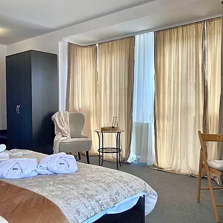Hotel Hotel Solec 2*